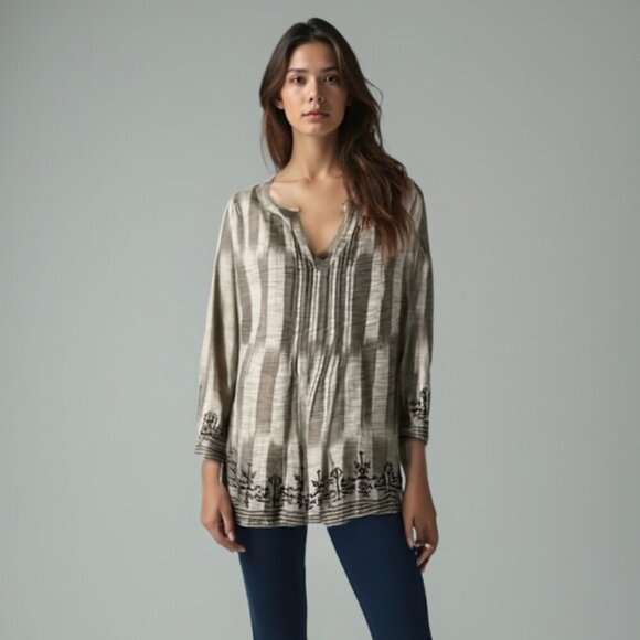 🌟Lucky brand top  S - Picture 1 of 11